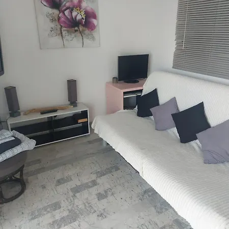 Campingplads Vue Et Golfe *